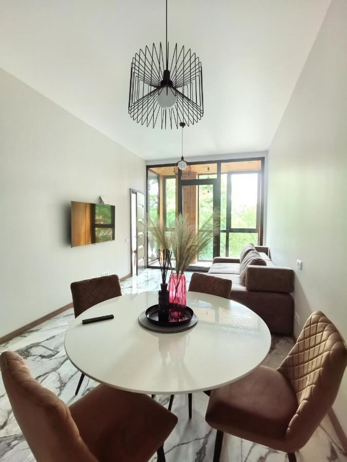 Jassi Apartment